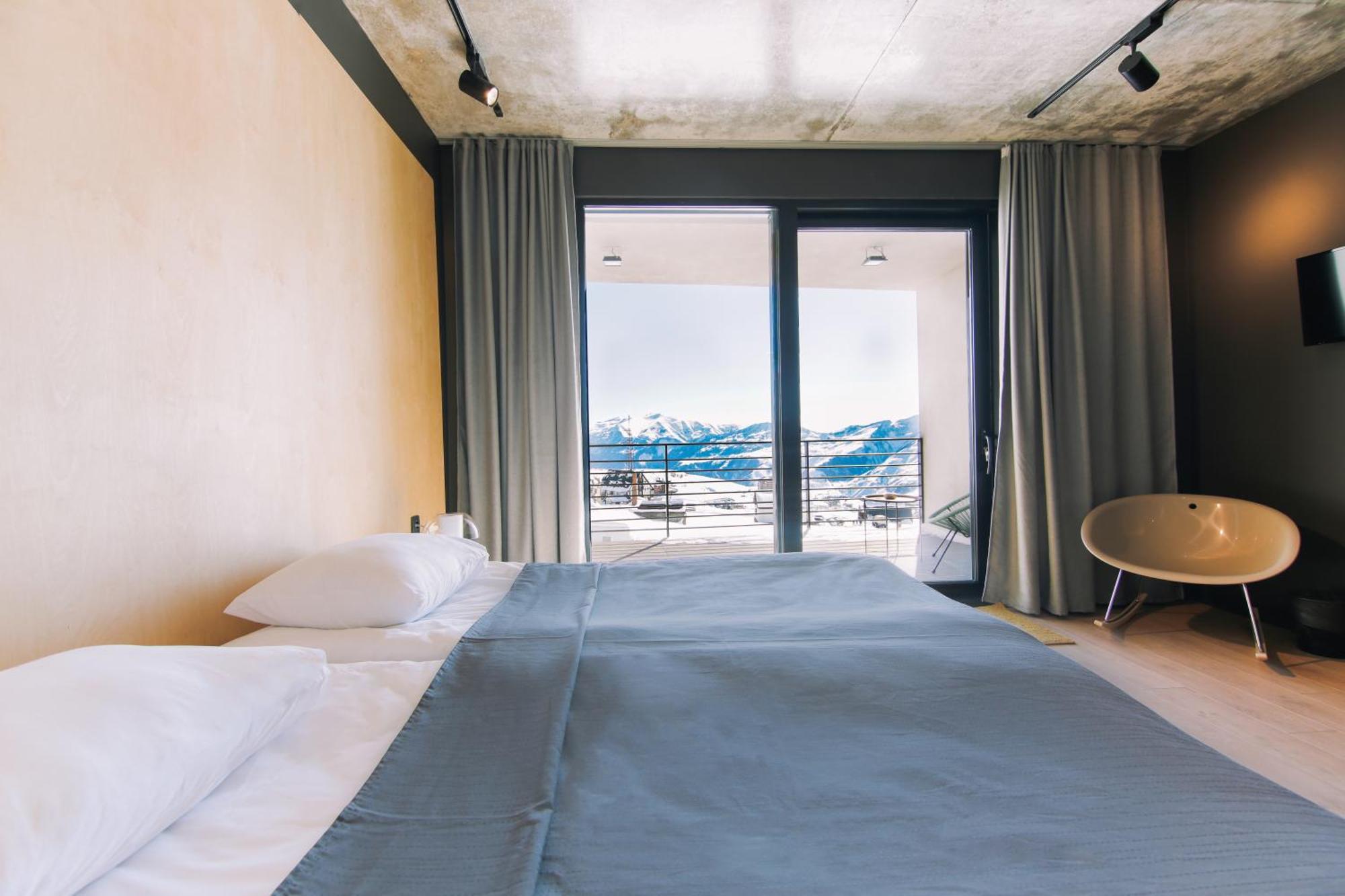Quadrum Hotel Goedaoeri Buitenkant foto